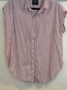 Abercrombie & Fitch Burgundy and White Striped Button-Down Shirt